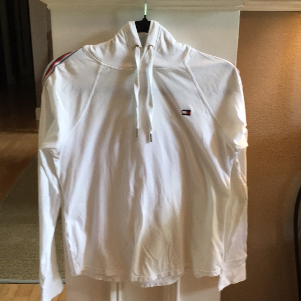 Tommy Hilfiger lightweight hoodie